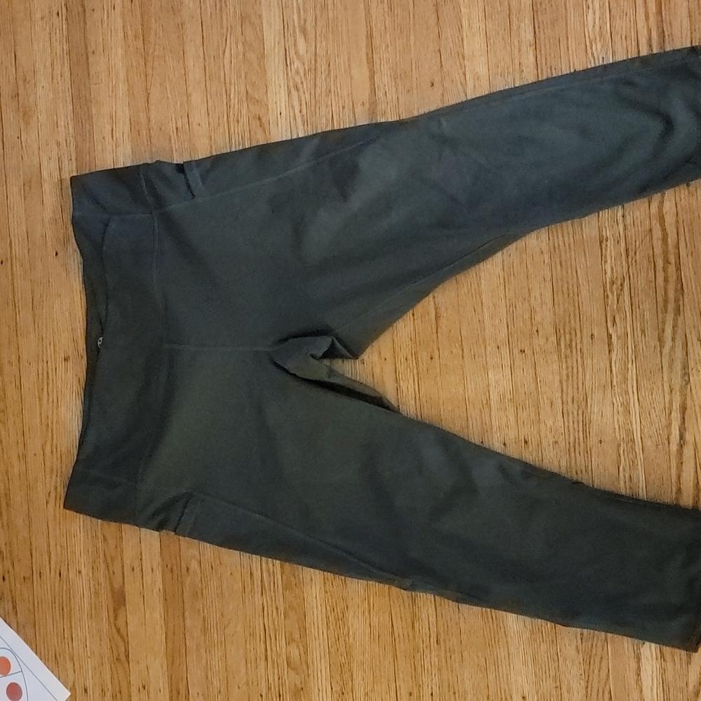 Gaiam XL grey High waisted capri yoga leggings